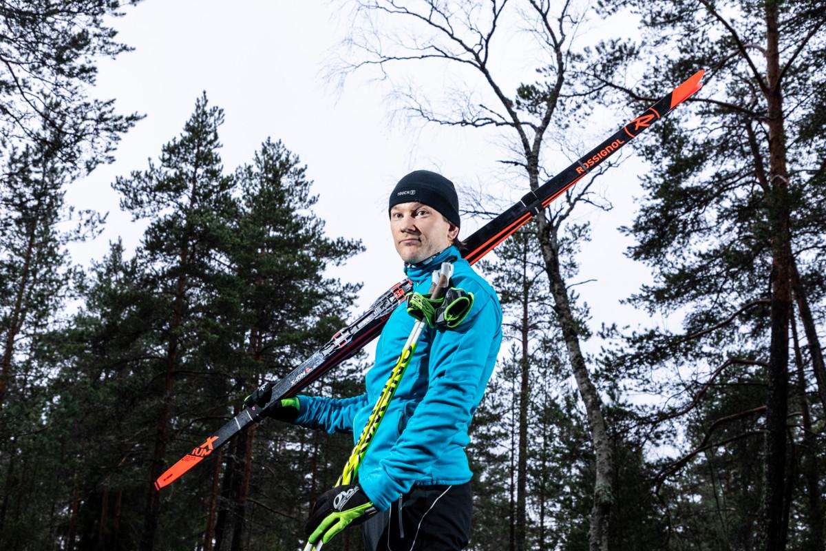 Tuomas Pelkosen mukaan hengellinen väkivalta on pitkälti piilorikollisuutta. Yhteisöllisiä hengellisen väkivallan muotoja voisi hänen mielestään kitkeä yhteisösakoilla.