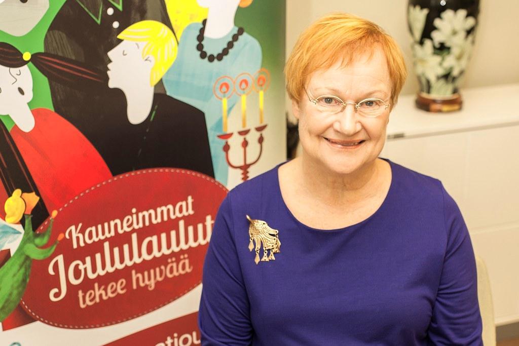 Tarja Halonen on Kauneimpien joululaulujen suojelija. Häntä haastatellaan Jouluradiossa 20.12. Kuva Joanna Lindén-Montes