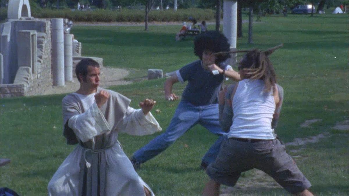 Jesus Christ Vampire Hunter -toimintaelokuvassa Jeesus käyttää kamppailutaitojaan ikiaikaista pahaa, vampyyreja vastaan (kuva: ruutukaappaus elokuvasta).
