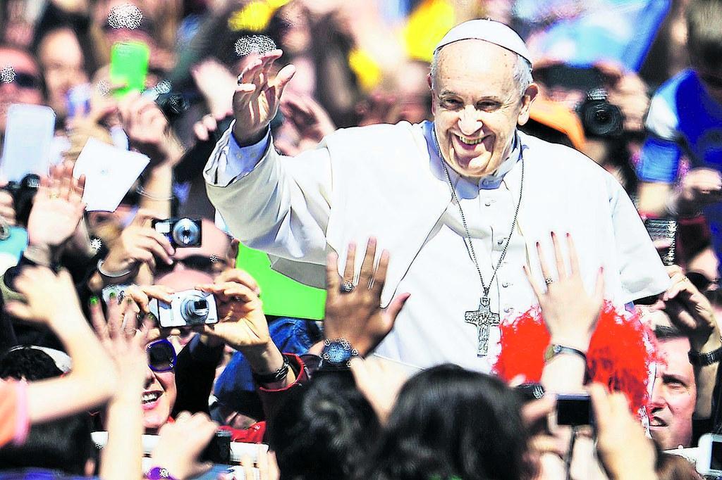 Argentiinassa varttunut Jorge Mario Bergoglio valittiin paaviksi runsas vuosi sitten. Kuva: Filippo Monteforte/AFP Photo/Lehtikuva