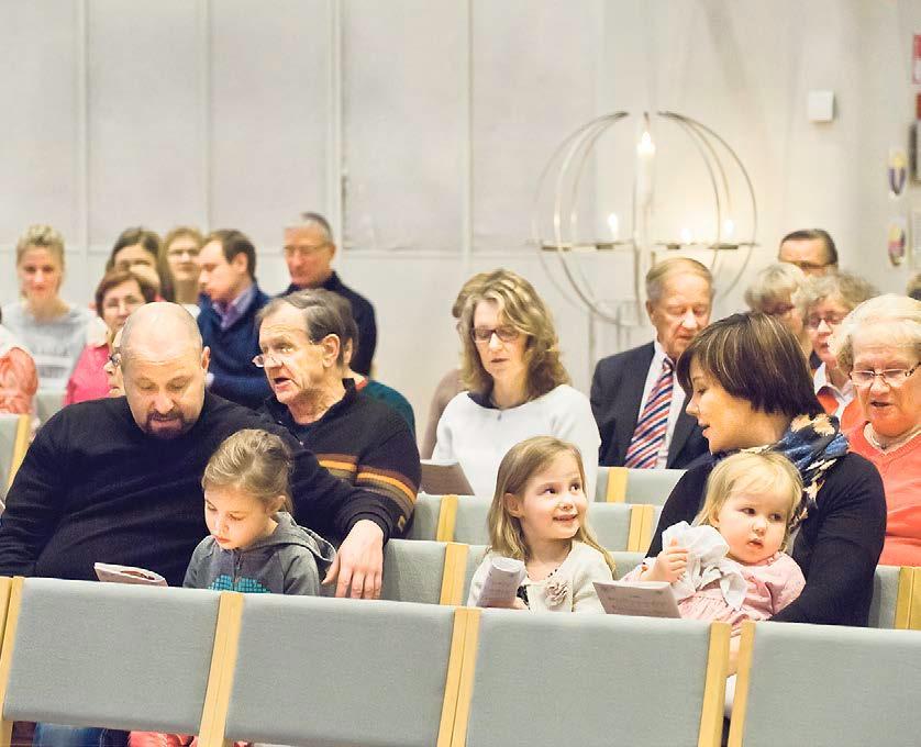 Rekolan kirkossa laulettiin itsenäisyyspäivänä Suomen kauneimpia joululauluja.