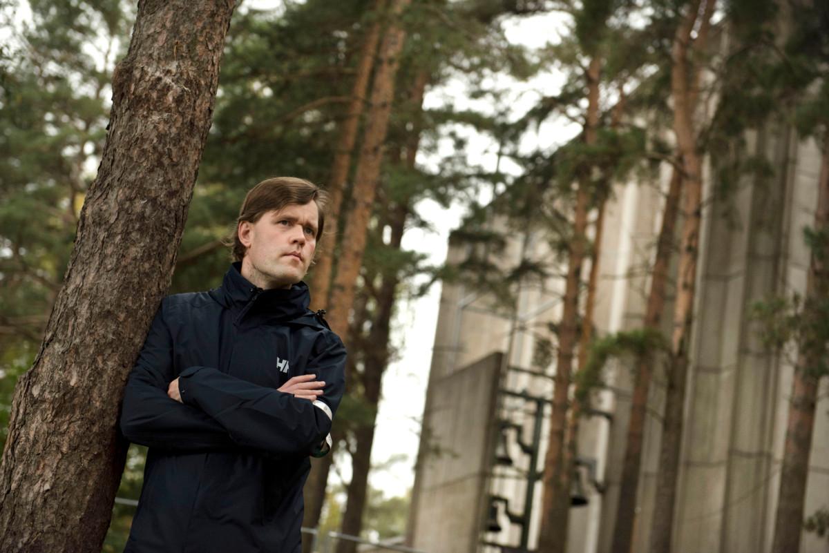Tutkija Lauri Snellmanin mukaan uskonnoissa pyhä voittaa pahan.