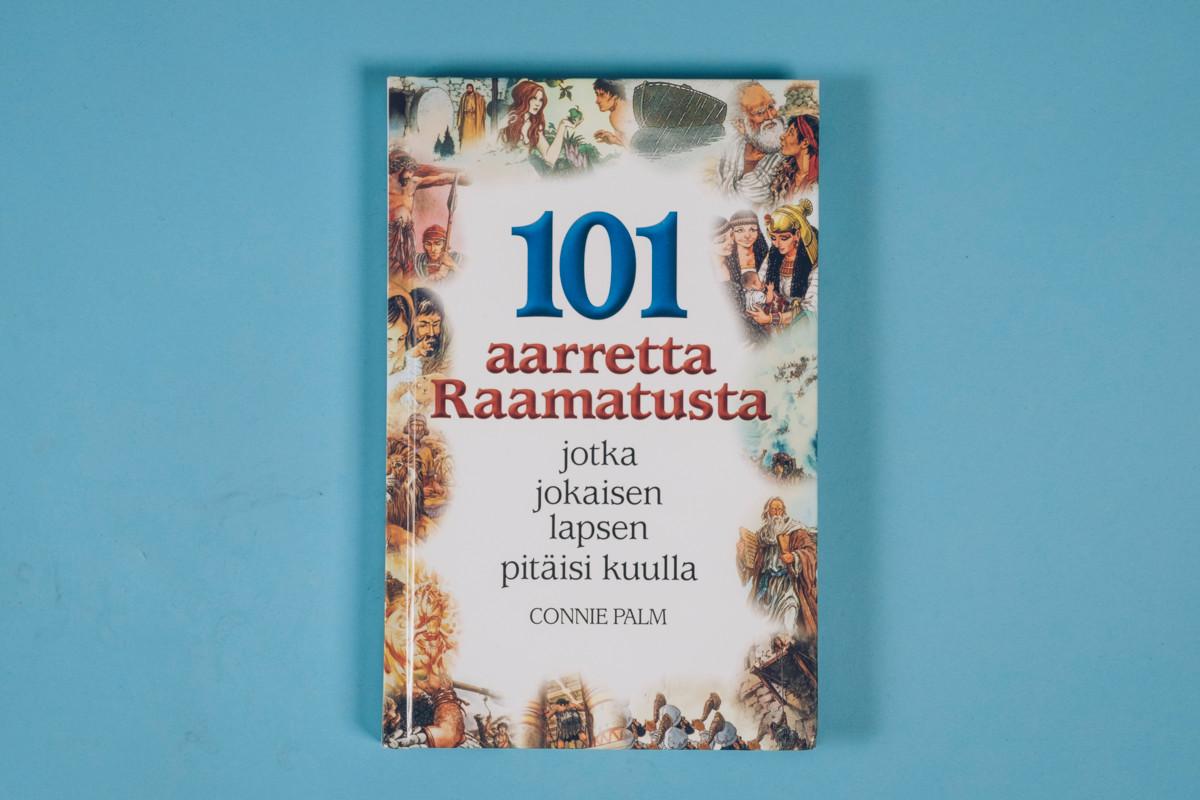 101 aarretta Raamatusta jotka jokaisen lapsen pitäisi kuulla. Connie Palm. Uusi Tie. ”Ei sitä aarretta löytynytkään”, totesi 4-vuotias selattuaan kirjan. 13-vuotias ja äiti olivat sitä mieltä, että jotkut kertomukset ovat liian rankkoja lapsille. Voisi toimia rippikouluikäisellekin.