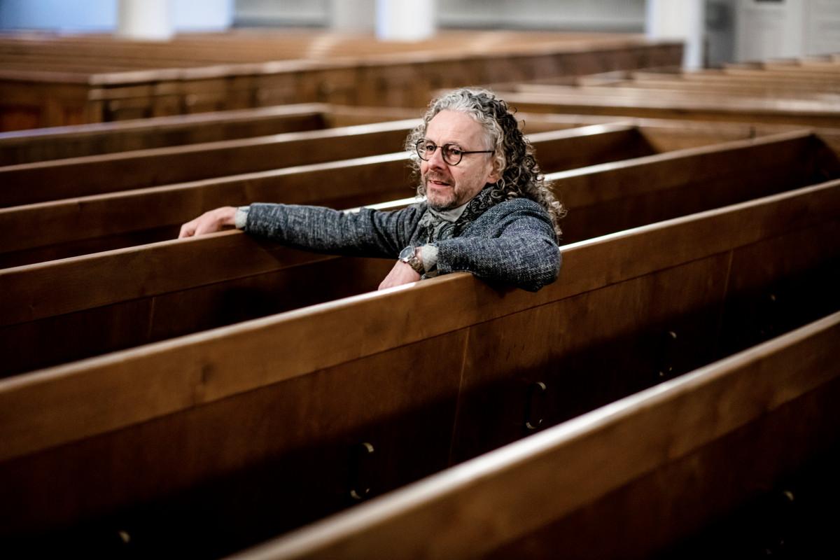 Jukka Leppilampea kiehtoo ajatus siitä, että rukoushetkiä vietetään samoihin aikoihin eri puolilla maailmaa – aina aamulla, keskipäivällä, illansuussa ja päivän päättyessä.
