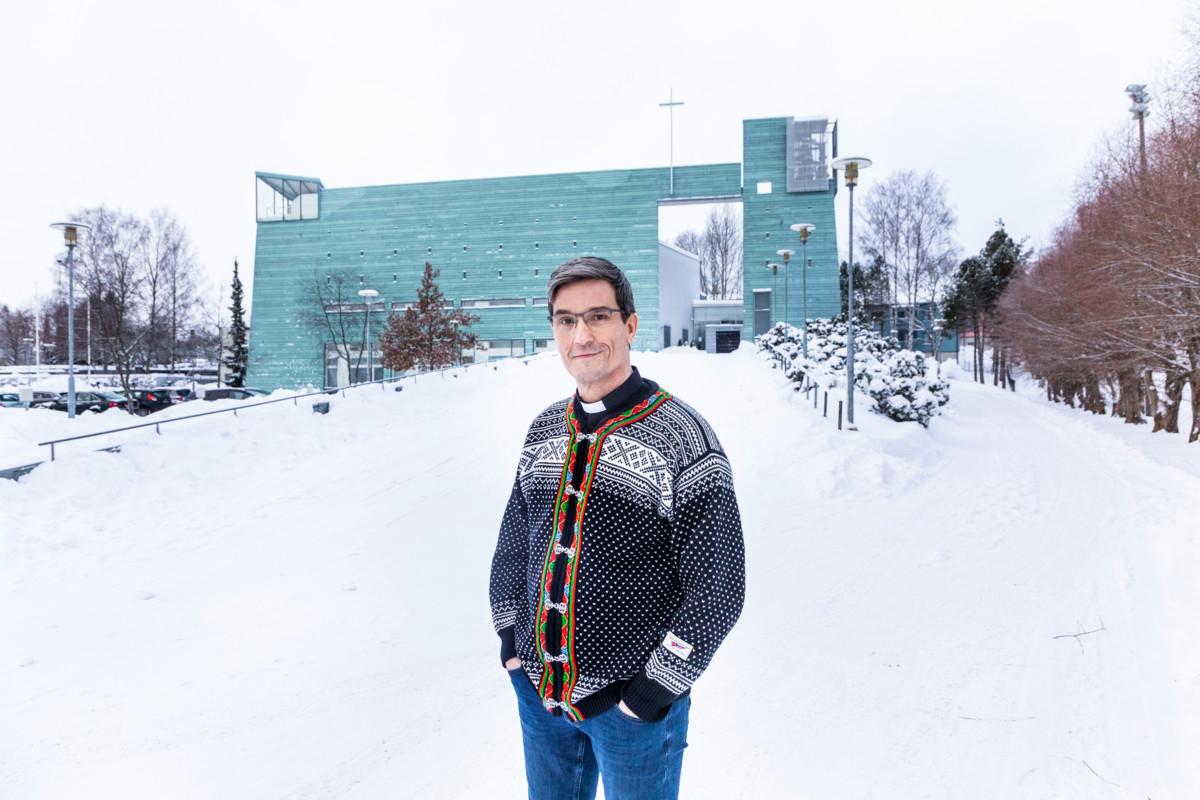 Matti Hyry aloittaa Hämeenkylän virkaatekevävä kirkkoherrana jo helmikuun alussa.