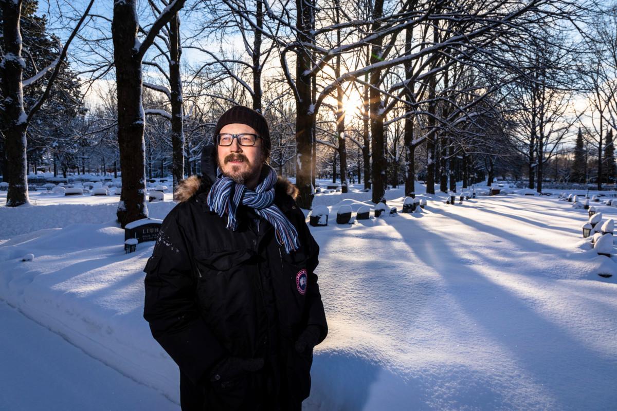 Kai Sadinmaa on työskennellyt muun muassa hautausmaapappina Malmilla.