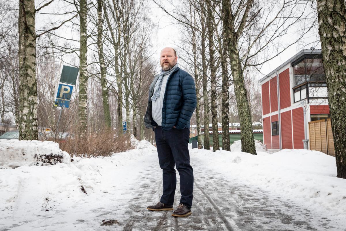 Jussi Murtovuoren mukaan diakilaisuuteen kuuluu se, että usko vaikuttaa rakkautena.