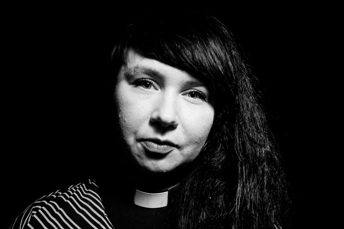Marjaana Toiviainen kuulu mielellään pappissukupolveena, jonka aikana luterilaisuus ei ole Suomessa enää perusasetus.