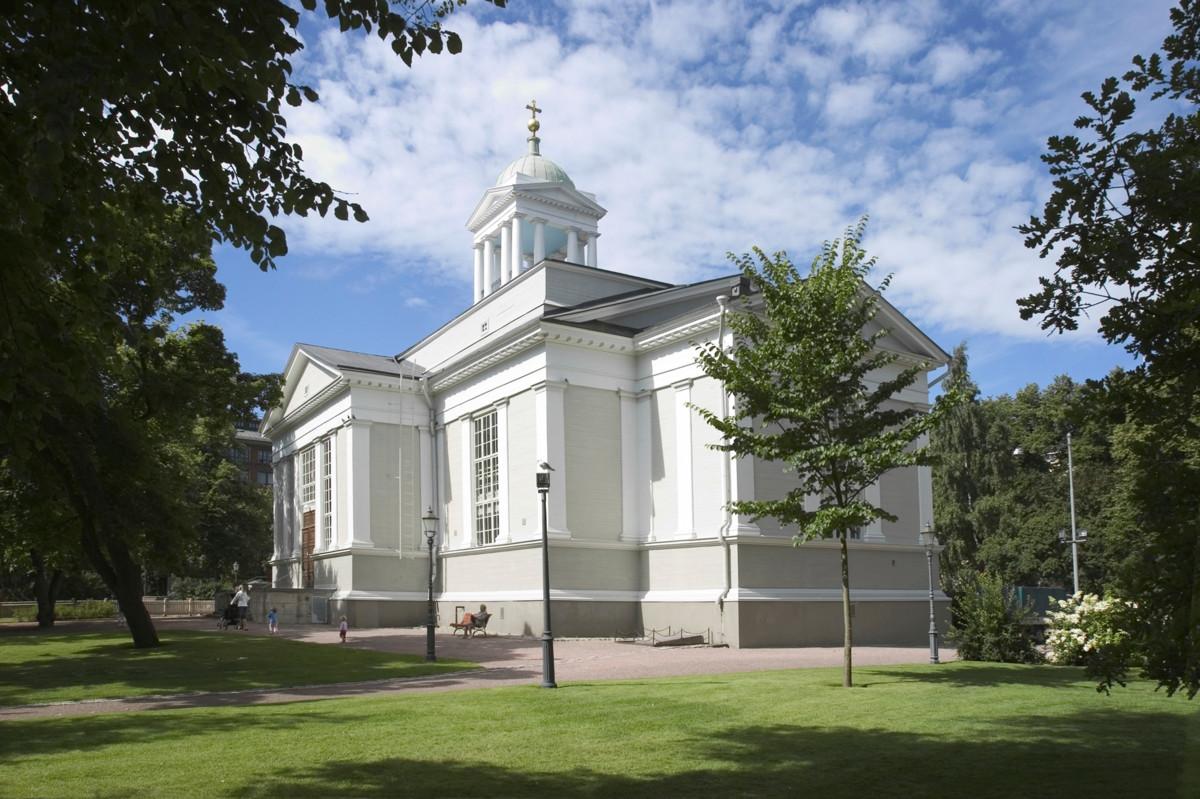 Helsingin keskustassa sijaitseva Vanhakirkko on 195-vuotias.
