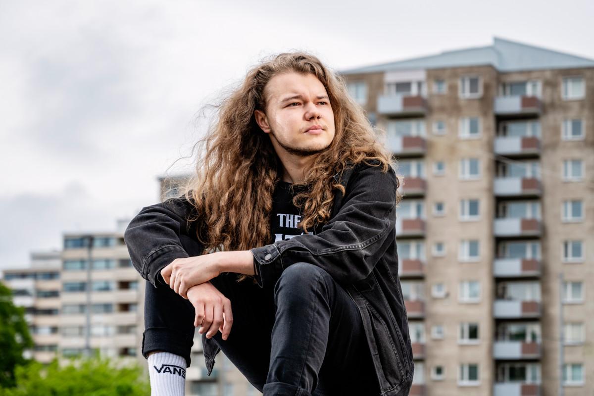 Ennen Santeri Kujala fanitti metallimusiikkia, mutta vuonna 2017 tapahtui käänne.
