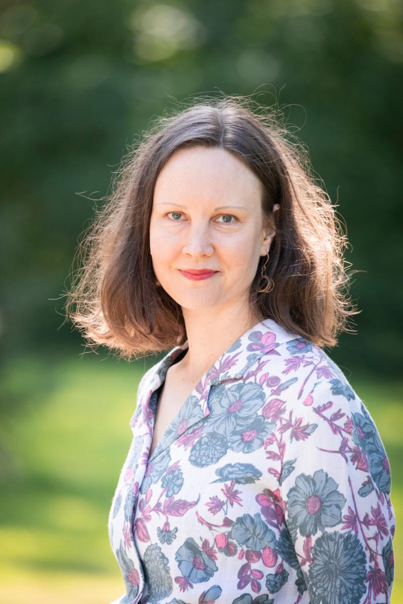 Johanna Perkiön mukaan kannustusajattelun voimakas korostaminen on ollut suomalaisen perustulokeskustelun erityispiirre.
