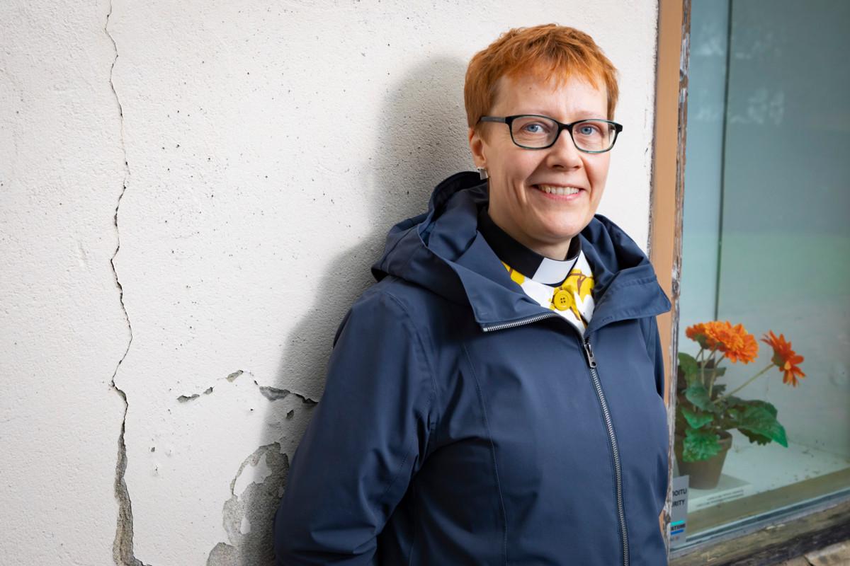Elina Perttilän mielestä kirkko on ollut ilmastoasioissa liian hidas. Hän toivoo, että Malmin seurakunnassa ilmastoasiat otettaisiin huomioon kaikessa toiminnassa.