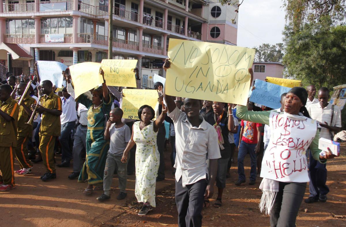 Seksuaaliset teot samaa sukupuolta olevan kanssa on kielletty 70 maassa lailla. Ugandassa teoista voi saada elinkautisen vankeustuomion. Kuva: Isaac Kasamani/Lehtikuva
