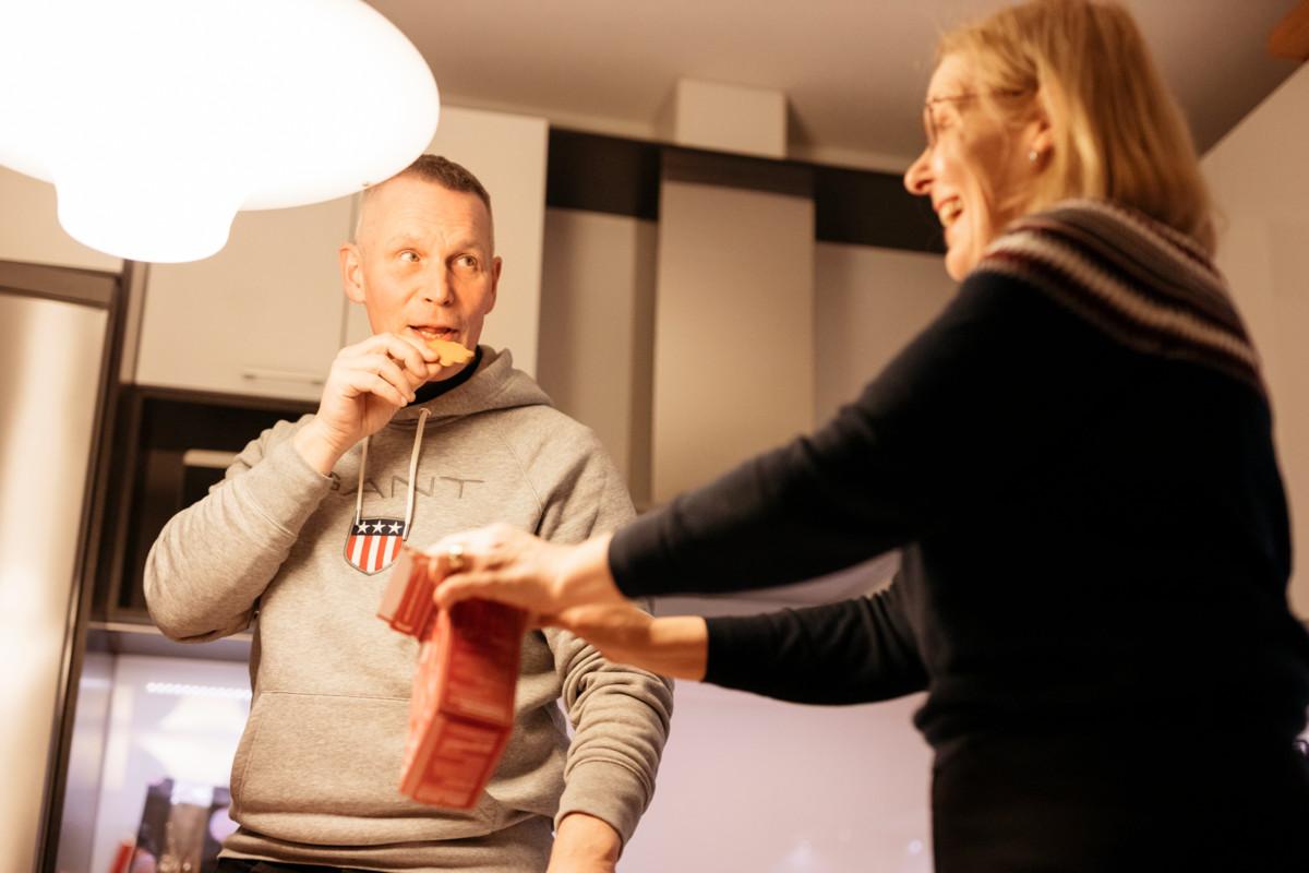 Petri Välimaa ja Auli Myyrinmaa sanoivat nelikymppisinä toisilleen ”Tahdon”.
