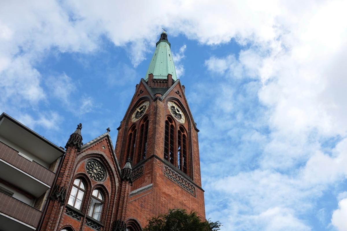 St. Simeon -pakolaiskirkko sijaitsee keskellä vilkasta Kreuzbergin kaupunginosaa. Kuva: Gerd Herzog