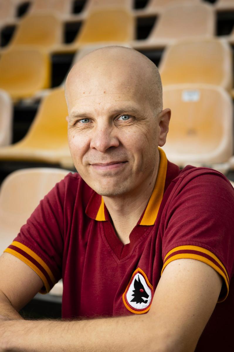 Mika Rissanen on palkittu tietokirjailija, tutkija ja historianopettaja.