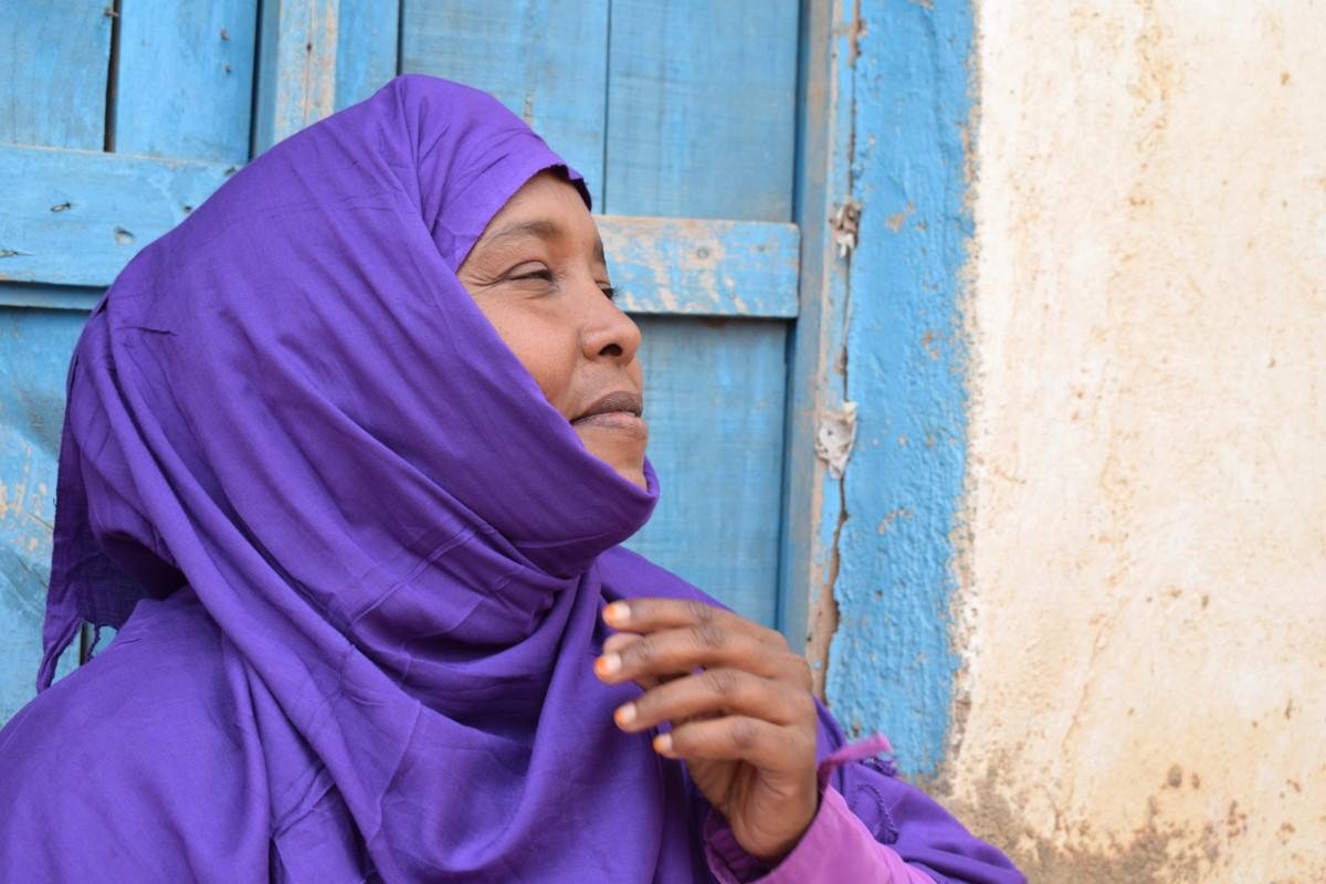 Silpomisen seuraukset tyttöjen ja naisten terveydelle ymmärretään Somalimaassa jo laajasti. Vaikka tieto hyväksytään, asenteiden muuttaminen on yhä haaste. Kuva: Solidaarisuus
