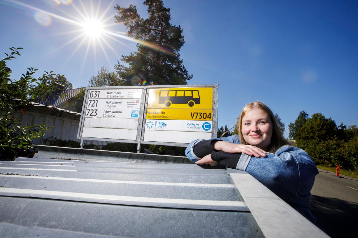 Taija Tiilikka on suunnitellut aikuisrippikouluryhmän toimintaa Vantaan Rekolassa.