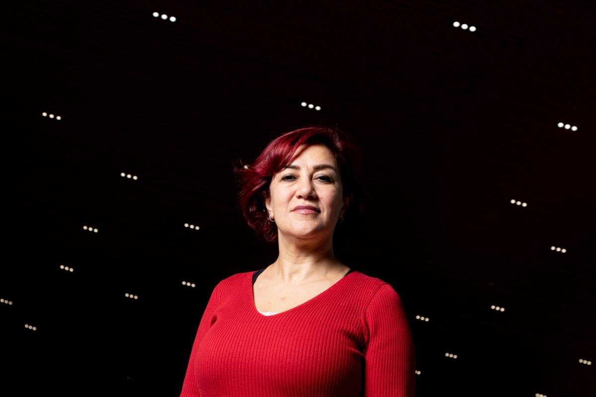 Länsimaiden ihmisoikeusaktivistien ja feministien tuki on nyt äärimmäisen tärkeää iranilaisille naisille, uskoo Fatemeh Shohre Abbaspour.