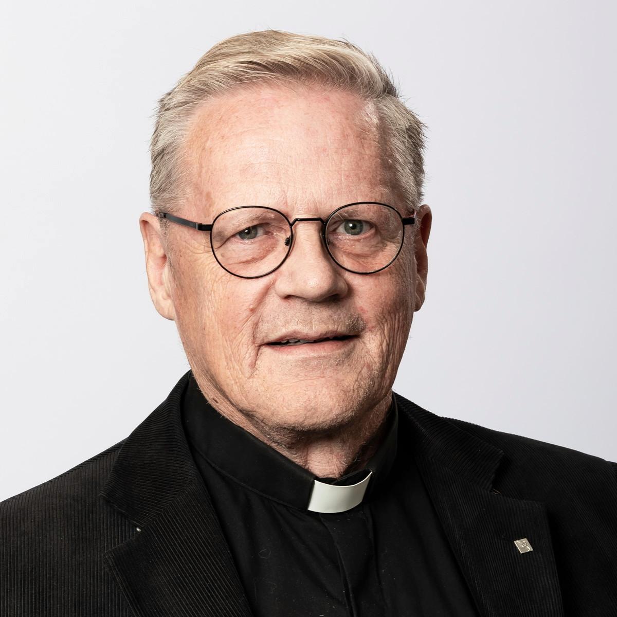 Seppo Särkiniemi on Espoon seurakuntavaalien ääniharava 284 äänellään.