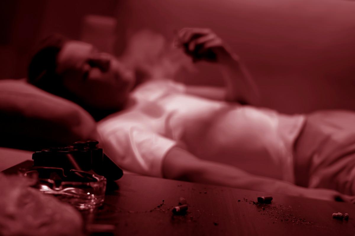 Erityisen riskialttiita kannabiksen käytöstä aiheutuville mielenterveysongelmille ovat nuoret, joiden aivot vasta kehittyvät. Kuva: Getty Images/iStockphoto