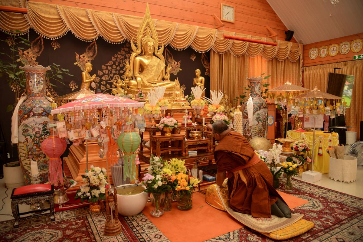 Thaibuddhalaisuuden keskus on temppeli. Nurmijärvellä sijaitsevassa Watbuddharama-temppelissä järjestetään säännöllisesti opetuspuheita ja meditaatioharjoituksia. Buddhalaisina juhlapäivinä temppeliin kokoontuu satoja ihmisiä.