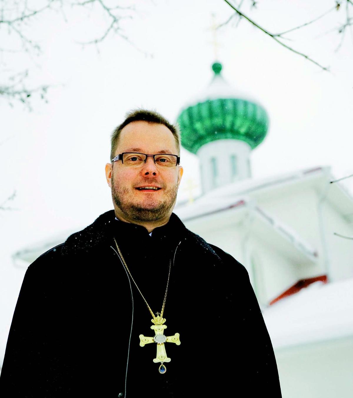 Isä Andreas aloitti viime syksynä vantaalaisten ortodoksien pappina.