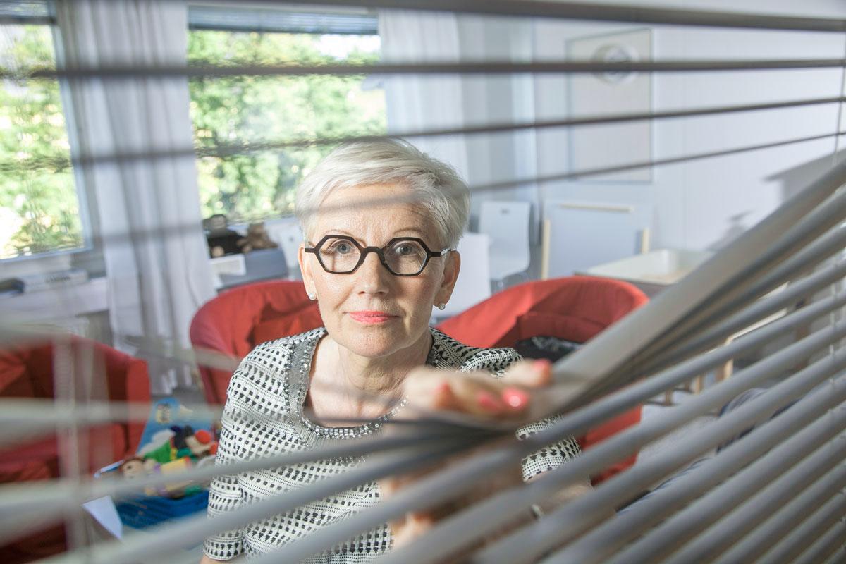 Jaana Pajunen johtaa Kidutettujen kuntoutuskeskusta, joka auttaa kidutuksen uhreja.