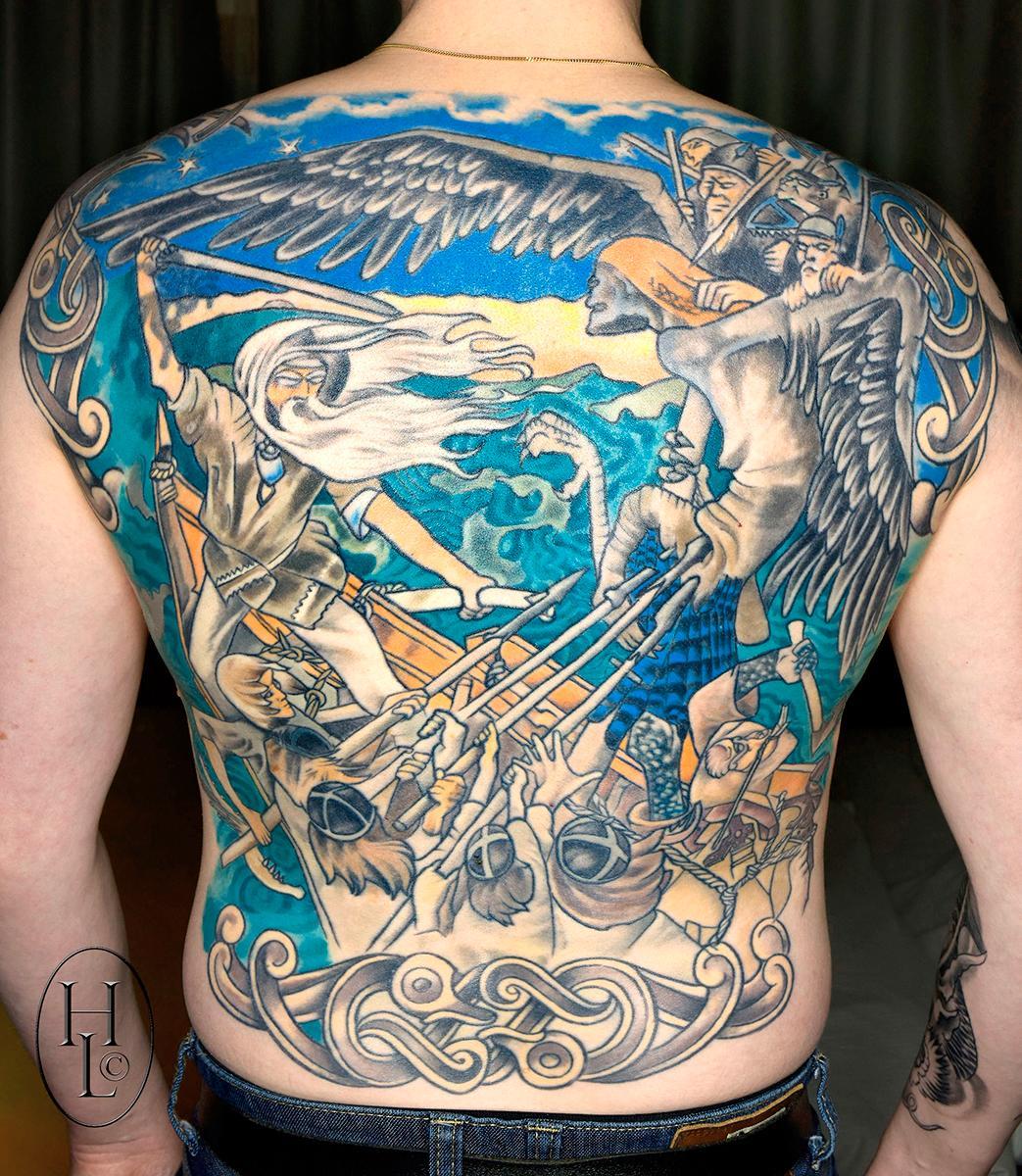 Jarmo Koskelan selässä komeilee tatuoitujen taideteosten suosituin teos, Akseli Gallen-Kallelan Sammon puolustus vuodelta 1896. Tekijä: Mosse Hirvonen, Pitbull Tattoo Oulu, 2012-13.