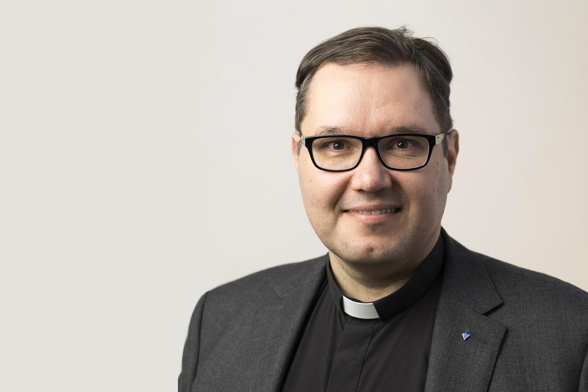 Juha Rintamäki on vahvoilla Helsingin seurakuntayhtymän johtajaksi.